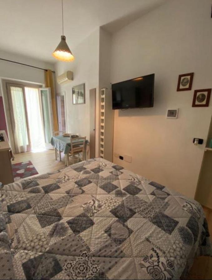 B&B La Caldosa オルビア エクステリア 写真